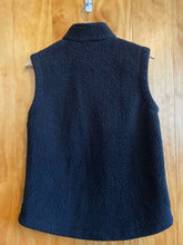 Load image into Gallery viewer, Size Medium Ascend Black Women's Vest
