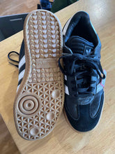 Load image into Gallery viewer, 9 Adidas Men's Shoes
