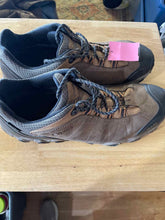 Load image into Gallery viewer, 13 Oboz Men's Hiking Shoes
