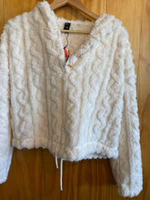 Load image into Gallery viewer, Size X-Large Cider White Women's Sweater &amp; Sweatshirt
