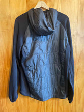 Load image into Gallery viewer, Size M Columbia Black Women's Hoodie
