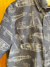 Load image into Gallery viewer, Size Large Chaps Men's Short Sleeve Shirt

