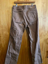 Load image into Gallery viewer, Size 34 Duluth Trading Men's Pants
