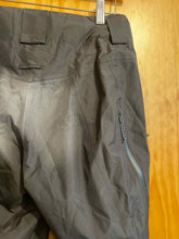 Load image into Gallery viewer, Size XS Patagonia Black Women's Snow Pants
