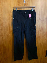 Load image into Gallery viewer, Size 10x33 Duluth Trading Black Women's Pants
