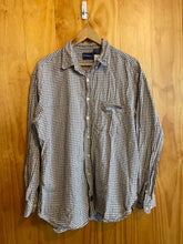 Load image into Gallery viewer, Size L Catalina Men&#39;s Long Sleeve Shirt
