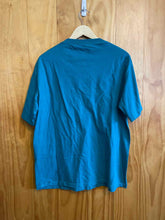 Load image into Gallery viewer, Size Large NFL Men&#39;s Short Sleeve Shirt
