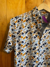 Load image into Gallery viewer, Size Small Denim &amp; Flower Men's Short Sleeve Shirt
