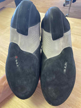 Load image into Gallery viewer, Adidas Shoes
