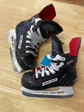 Load image into Gallery viewer, Bauer Ice Skates
