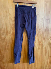 Load image into Gallery viewer, Size 6 Lululemon Purple Women&#39;s Leggings
