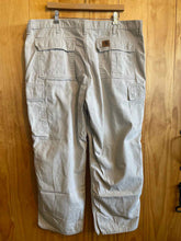Load image into Gallery viewer, Size 42 Carhartt Men's Pants
