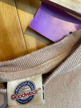 Load image into Gallery viewer, Size Large Good Wear Men's Short Sleeve Shirt

