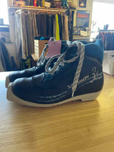 Load image into Gallery viewer, Salomon 37 Cross Country Ski Boots
