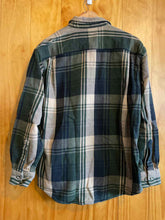 Load image into Gallery viewer, Size Large Cabelas Men's Flannel
