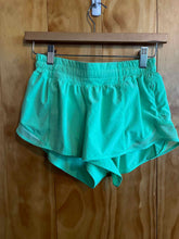 Load image into Gallery viewer, Size 6 Lululemon Green Women's Shorts
