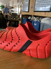 Load image into Gallery viewer, 10 Sperry Men's Sandals
