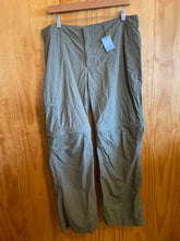 Load image into Gallery viewer, Size 14 Guide Series Olive Women&#39;s Hiking Pants
