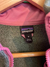 Load image into Gallery viewer, Child Size M Patagonia Girl's Fleece
