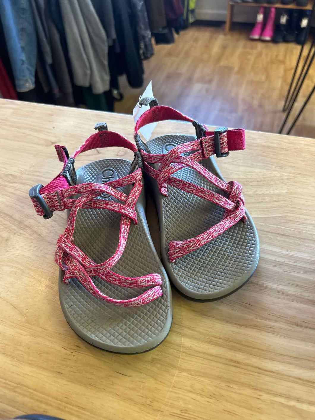 Child Size 1 Chaco Girl's Shoe & Boot