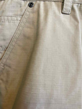 Load image into Gallery viewer, Size 38 CQR Men's Pants
