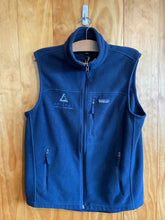 Load image into Gallery viewer, Size Medium Patagonia Men's Vest
