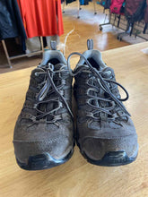 Load image into Gallery viewer, Shoe Size 7 Cabelas Grey Hiking Shoes
