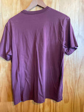 Load image into Gallery viewer, Size Medium Eddie Bauer Men's Short Sleeve Shirt
