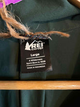 Load image into Gallery viewer, Size Large REI Green Dress
