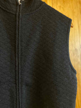 Load image into Gallery viewer, Size X-Large Woolrich Black Women's Vest
