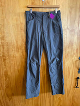 Load image into Gallery viewer, Size 32 Eddie Bauer Men&#39;s Hiking Pants
