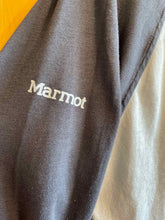 Load image into Gallery viewer, Size Medium Marmot Men's Long Sleeve Shirt
