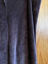 Load image into Gallery viewer, Size Large Horny Toad Brown Women's Pants
