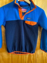 Load image into Gallery viewer, Child Size Small Patagonia Boy's Fleece
