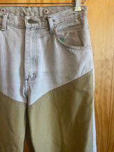Load image into Gallery viewer, Wrangler Men's Pants

