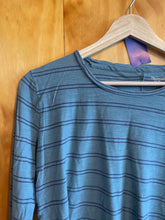 Load image into Gallery viewer, Size Medium Madewell Blue Women&#39;s Long Sleeve Shirt
