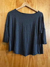 Load image into Gallery viewer, Size One Size American Eagle Black Women's Long Sleeve Shirt
