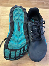 Load image into Gallery viewer, Women's Shoe Size 8 Altra Grey Trail Running Shoes
