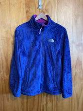 Load image into Gallery viewer, Women Size Medium The North Face Purple Women&#39;s Jacket
