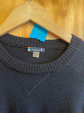 Load image into Gallery viewer, Size Medium Smart Wool Black Women&#39;s Sweater &amp; Sweatshirt
