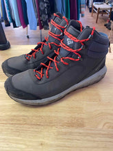 Load image into Gallery viewer, 14 Columbia Men&#39;s Boots
