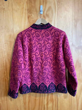 Load image into Gallery viewer, Size Medium Icelandic Design Pink Women's Sweater &amp; Sweatshirt
