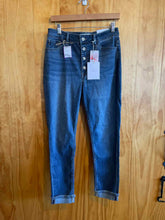 Load image into Gallery viewer, Size 11 kancan Blue Women&#39;s Jeans

