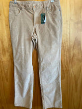 Load image into Gallery viewer, Size 8 LL Bean Khaki Women's Pants
