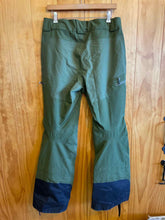Load image into Gallery viewer, Size 32 Patagonia Men's Snow Pants
