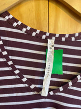Load image into Gallery viewer, Size 10 Lululemon Burgundy Women's Short Sleeve Shirt
