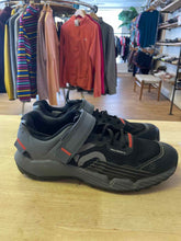 Load image into Gallery viewer, Adidas 8 Cycling Shoes
