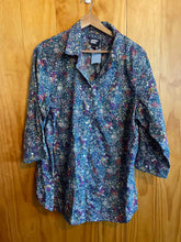 Load image into Gallery viewer, Size 18W Lands End Floral Print Women&#39;s Long Sleeve Shirt
