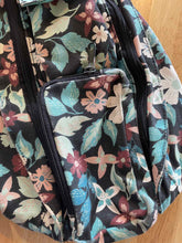 Load image into Gallery viewer, Kavu Travel Bag
