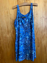 Load image into Gallery viewer, Size Large Columbia Blue Dress
